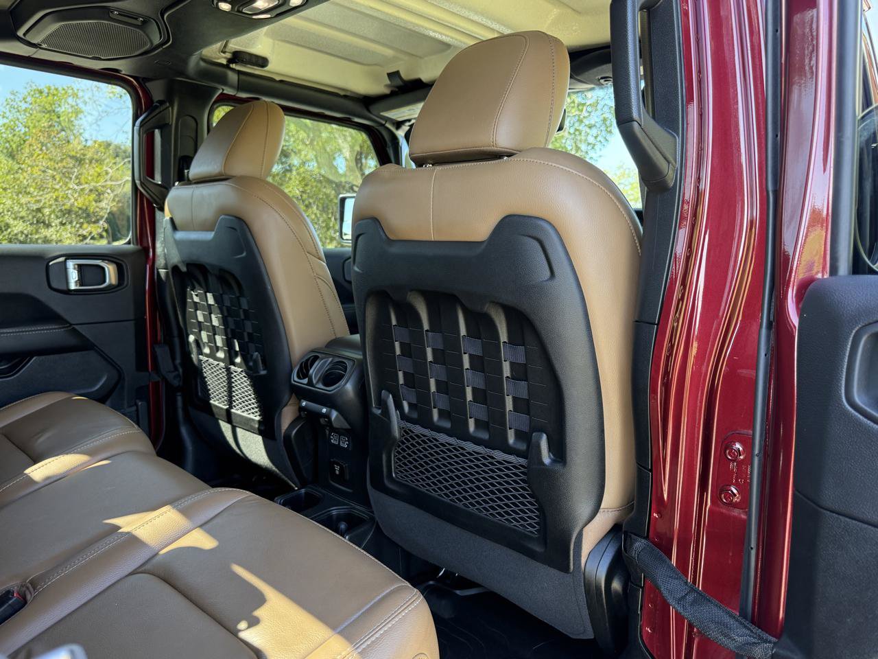 Used 2022 Jeep Gladiator Rubicon w/ Cold Weather Group AWD/4WD image 19
