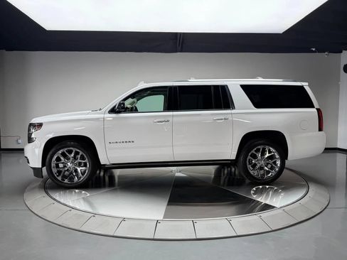 Used 2017 Chevrolet Suburban Premier AWD/4WD image 4