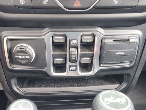 Used 2020 Jeep Wrangler Unlimited Sport S AWD/4WD image 15
