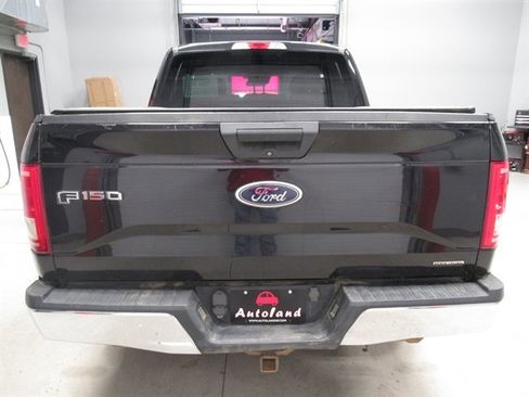 Used 2015 Ford F150 XLT w/ Equipment Group 301A Mid AWD/4WD image 4