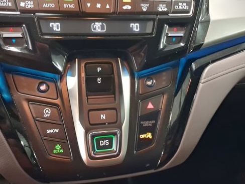Used 2021 Honda Odyssey Touring image 35