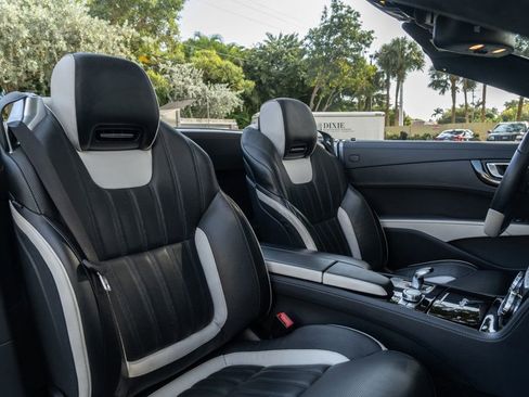 Used 2015 Mercedes-Benz SL 550 2dr Roadster SL 550 image 21