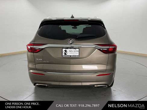 Used 2020 Buick Enclave Avenir w/ Avenir Technology Package FWD image 7
