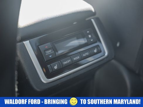 Used 2022 Subaru Ascent Limited w/ Technology Package image 38