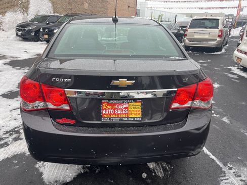 Used 2016 Chevrolet Cruze LT image 6
