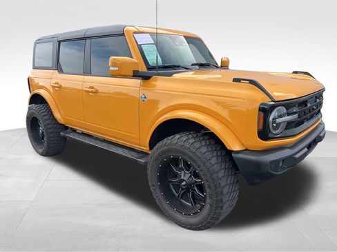 Used 2022 Ford Bronco Outer Banks AWD/4WD image 3
