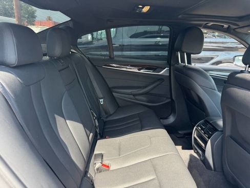 Used 2017 BMW 530i image 12