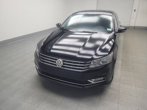 Used 2016 Volkswagen Passat 1.8T SE FWD image 15