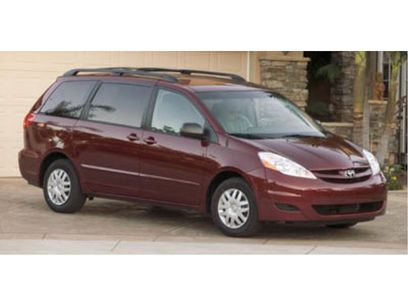 Used 2007 Toyota Sienna LE