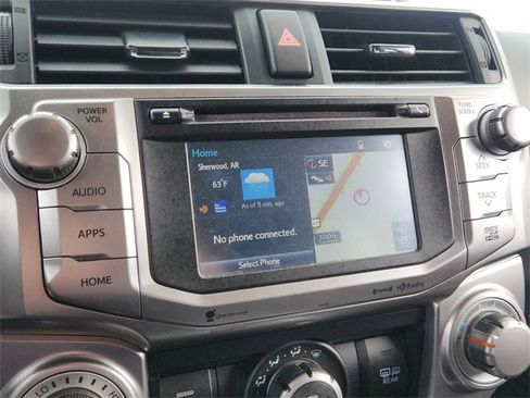 Used 2018 Toyota 4Runner SR5 image 18