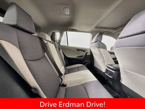 Certified 2025 Toyota RAV4 XLE w/ Convenience Package AWD/4WD image 28