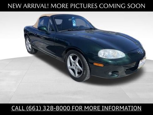 Used 2001 MAZDA MX-5 Miata image 2