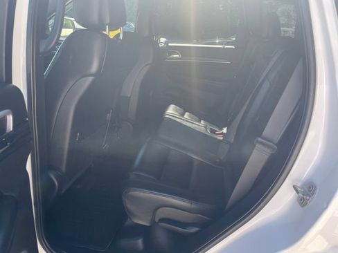 Used 2020 Jeep Grand Cherokee Limited AWD/4WD image 20