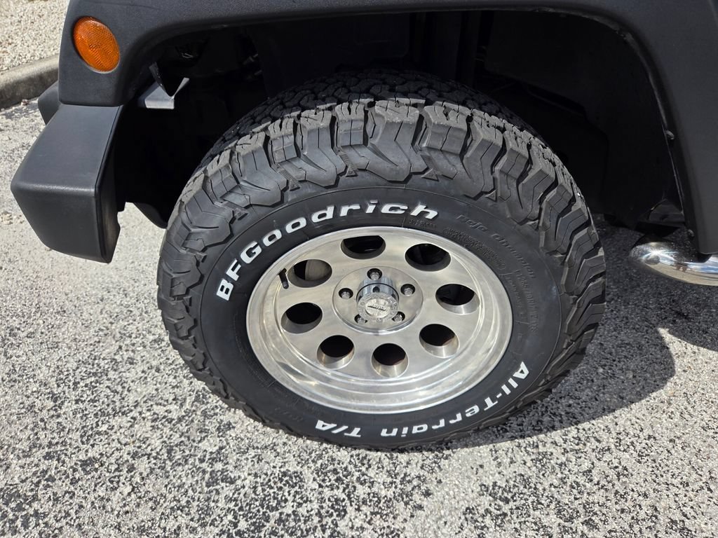 Used 2017 Jeep Wrangler Sport AWD/4WD image 18