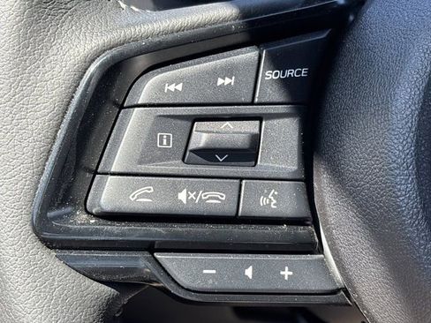 Used 2025 Subaru Forester Premium AWD/4WD image 23
