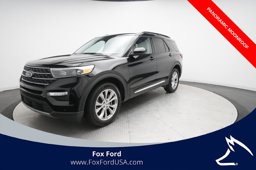 Used 2024 Ford Explorer XLT w/ Equipment Group 202A AWD/4WD image 1