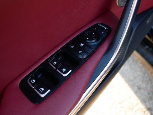 Certified 2022 Kia Stinger GT-Line w/ Sun & Sound Package image 20