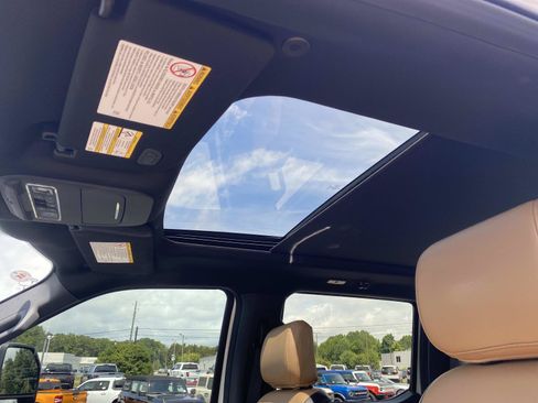Used 2025 Ford F350 Lariat w/ Chrome Package AWD/4WD image 21