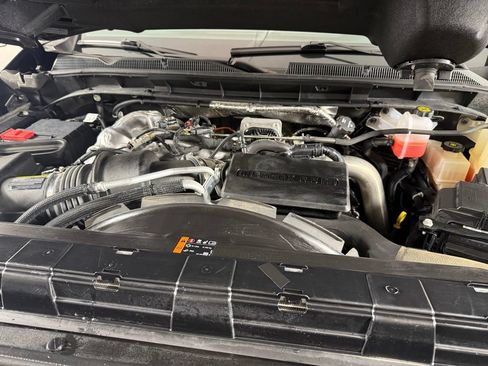Used 2024 GMC Sierra 2500 AT4 w/ AT4 Premium Plus Package AWD/4WD image 45