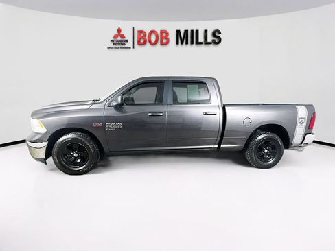 Used 2019 RAM 1500 Classic SLT RWD image 4