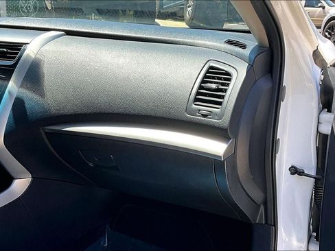 Used 2015 Nissan Altima 2.5 S w/ Power Driver Seat Package FWD image 16