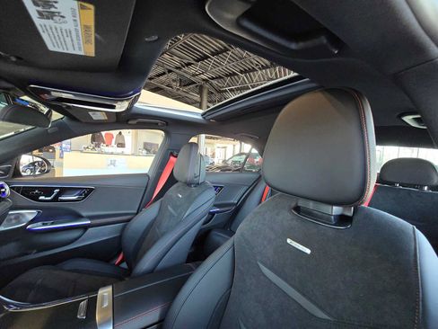 Used 2024 Mercedes-Benz C 43 AMG 4MATIC Sedan image 24