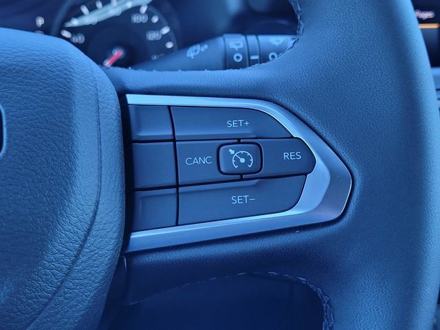 New 2026 Jeep Compass Latitude AWD/4WD image 19
