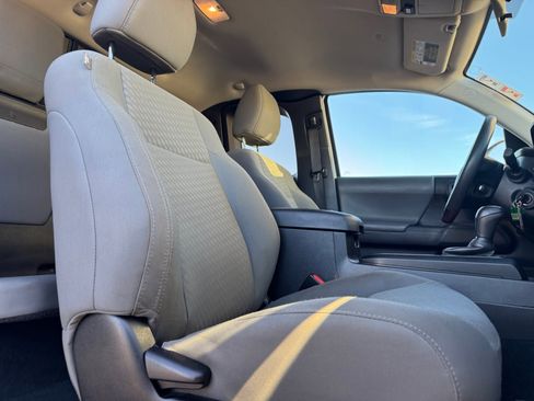 Used 2020 Toyota Tacoma SR w/ SR Convenience Package image 19