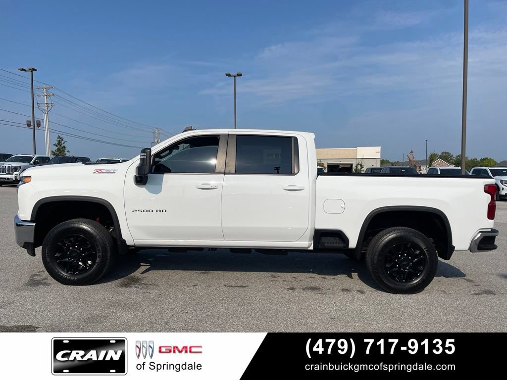 Used 2023 Chevrolet Silverado 2500 LT w/ Convenience Package AWD/4WD image 4