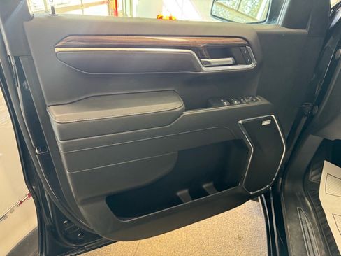 Used 2023 Chevrolet Silverado 1500 RST w/ Convenience Package II image 16