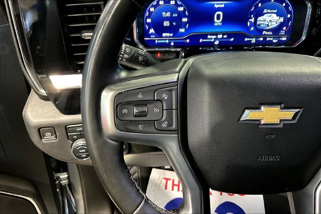 Used 2023 Chevrolet Silverado 1500 LT AWD/4WD image 12