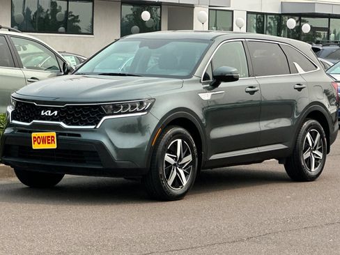Used 2022 Kia Sorento LX AWD/4WD image 8