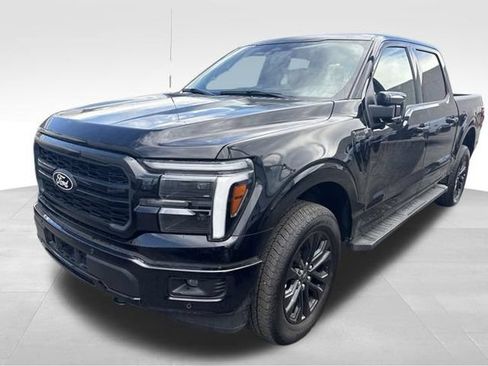 Used 2025 Ford F150 Lariat AWD/4WD image 1
