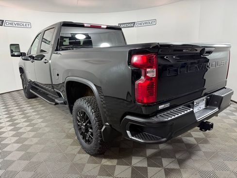 Used 2023 Chevrolet Silverado 2500 W/T AWD/4WD image 4