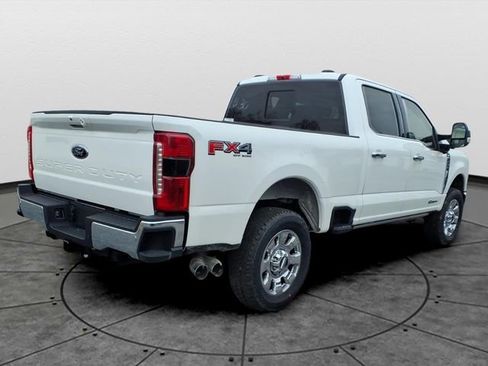 New 2026 Ford F250 Lariat w/ Lariat Ultimate Package AWD/4WD image 3