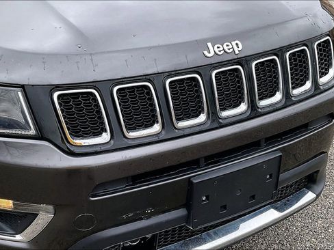 Used 2021 Jeep Compass Limited w/ Sun and Sound Group image 29