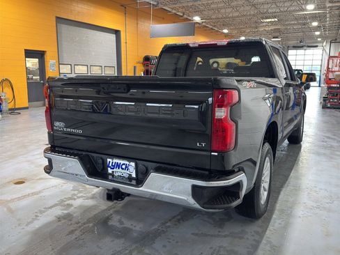 Used 2025 Chevrolet Silverado 1500 LT image 5