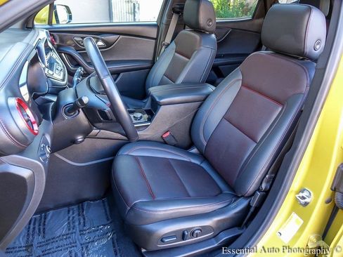 Used 2022 Chevrolet Blazer RS w/ Enhanced Convenience Package image 9