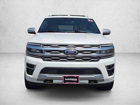 Used 2022 Ford Expedition Max Platinum AWD/4WD image 2