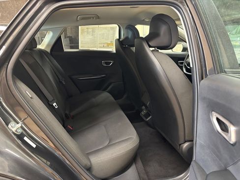 Used 2026 Kia K4 FWD image 24