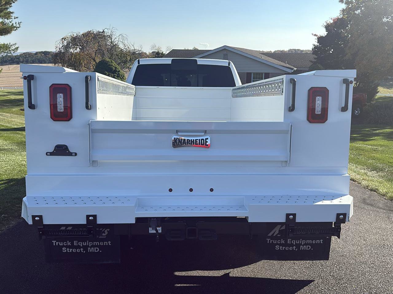 Used 2024 RAM 4500 SLT w/ Quick Order Package 2YG SLT AWD/4WD image 8