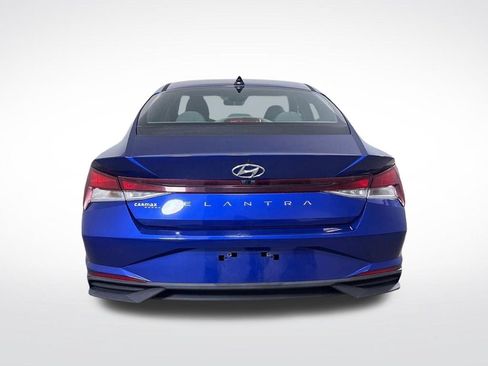 Used 2021 Hyundai Elantra SEL w/ Convenience Package FWD image 6