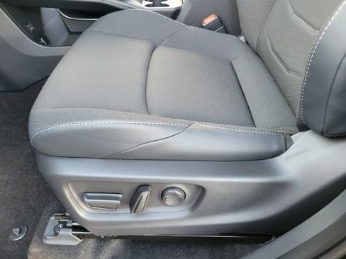 New 2026 Toyota C-HR AWD/4WD image 18