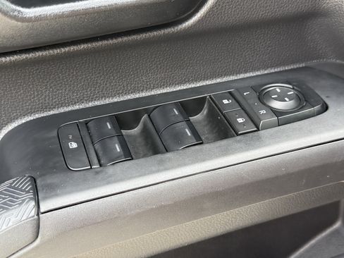 Used 2024 Toyota Tacoma SR5 image 27