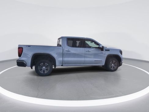 New 2026 GMC Sierra 1500 SLE image 9