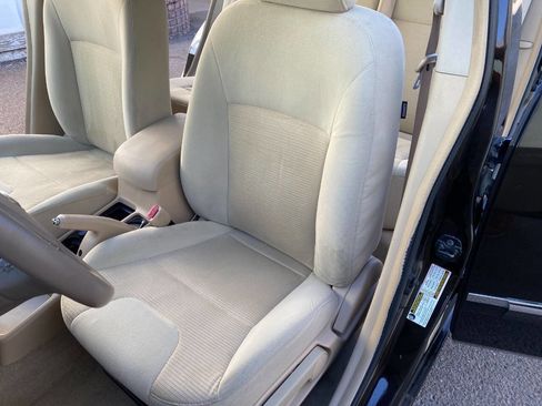 Used 2011 Nissan Sentra 2.0 S w/ Convenience Pkg FWD image 29
