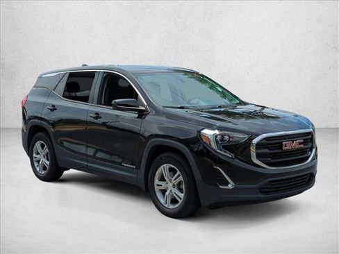 Used 2020 GMC Terrain SLE FWD image 3