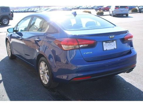 Used 2017 Kia Forte S w/ S Technology Package image 6