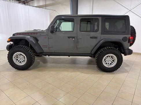 Used 2019 Jeep Wrangler Unlimited Rubicon AWD/4WD image 3