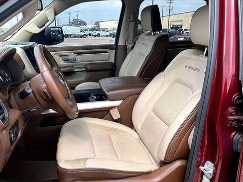 Used 2019 RAM 1500 Laramie image 8
